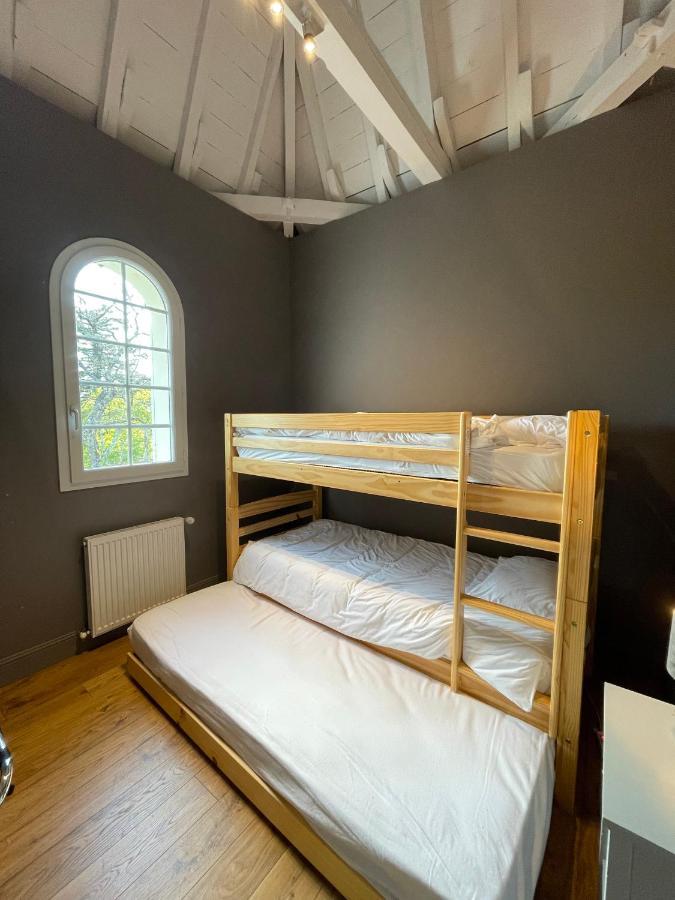 Domaine Des Peyries - Chambres Et Table D'Hotes Saint-Barthelemy-d'Agenais 外观 照片